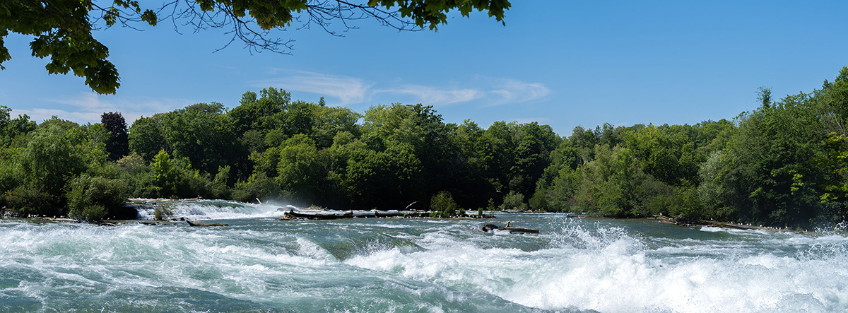 Photography of Niagara Falls rapids on the United States side